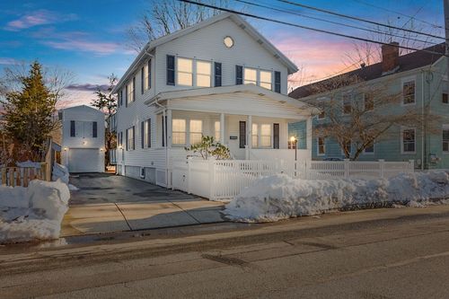 67 Bridge St, Fairhaven, MA, 02719-3071 | Card Image