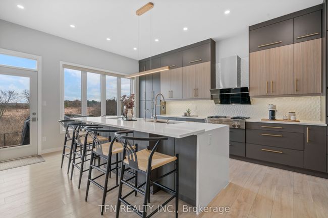79 Turner Dr, House other with 4 bedrooms, 4 bathrooms and 4 parking in Tottenham ON | Image 11