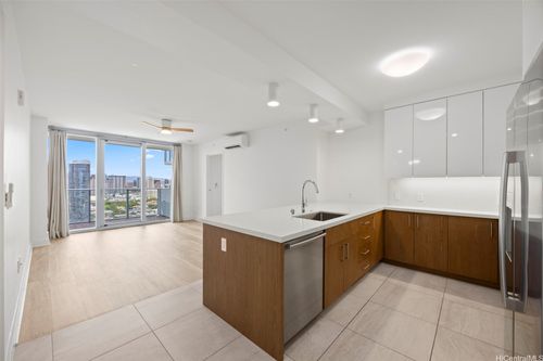 3110-629 Keeaumoku St, Honolulu, HI, 96814-3634 | Card Image