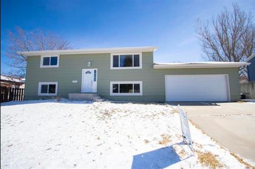 4721 S Oak St, Casper, WY, 82601-6359 | Card Image