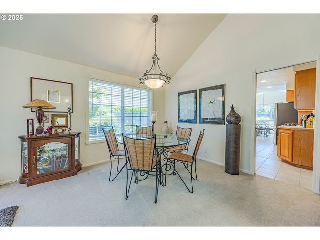 1705 River Pointe Loop, House other with 4 bedrooms, 2 bathrooms and 2 parking in Eugene OR | Image 8