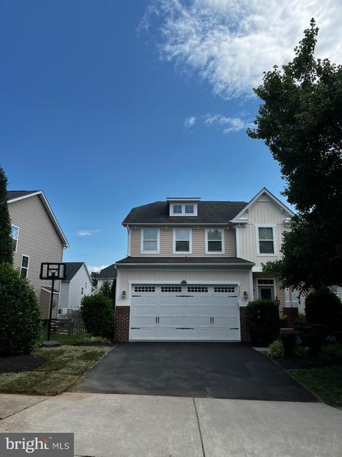 42007 Powells Farm Way, ALDIE, VA, 20105-2676 | Card Image