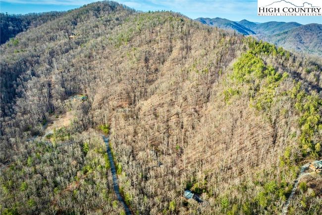 4040 Alta Vista Way, House other with 3 bedrooms, 3 bathrooms and null parking in Lenoir NC | Image 6