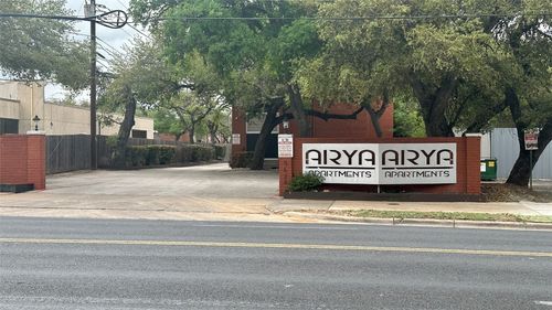 apt-122-5426 Menchaca Rd, Austin, TX, 78745-2877 | Card Image