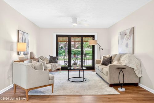 a-7908 Grenoble Ln, Prospect, KY, 40059-9429 | Card Image