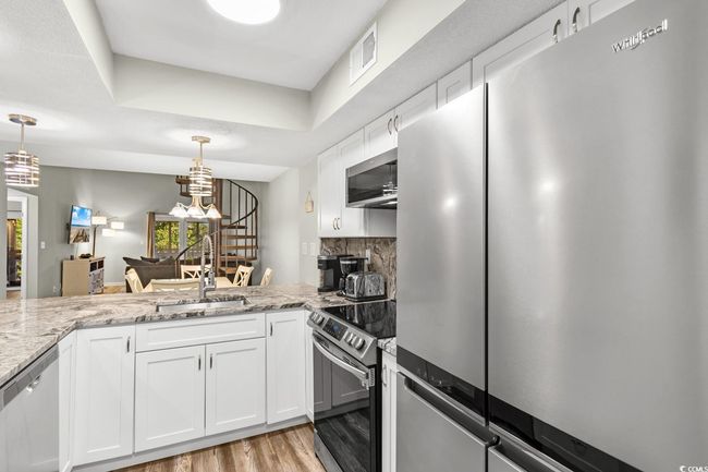 D14 - 223 Maison Dr, Condo with 3 bedrooms, 2 bathrooms and null parking in Myrtle Beach SC | Image 9