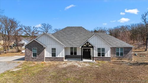 1700 Sw 1001 Ave, Wilburton, OK, 74578-5563 | Card Image