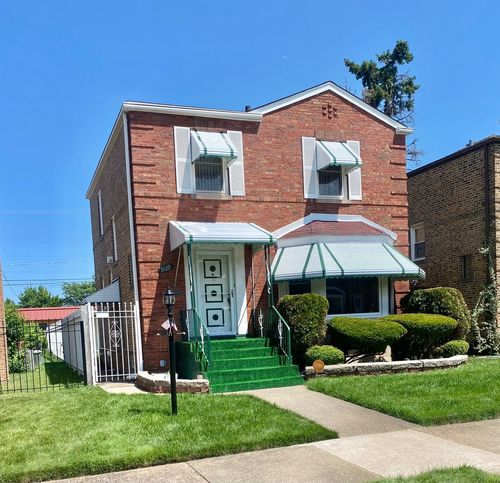 9129 S Carpenter St, Chicago, IL, 60620-3532 | Card Image
