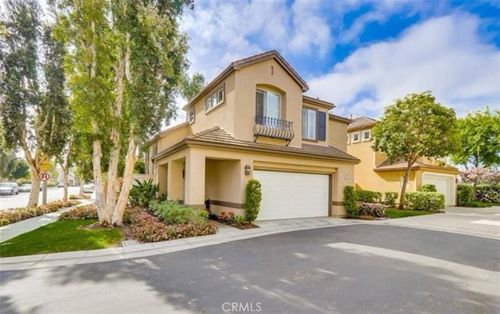 24 Del Trevi, Irvine, CA, 92606-8864 | Card Image