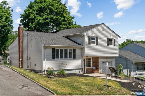 18 Carrie Court, Nutley, NJ, 07110 | Card Image