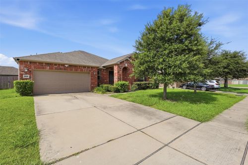 3904 Waterworth Way, Pearland, TX, 77584-5310 | Card Image