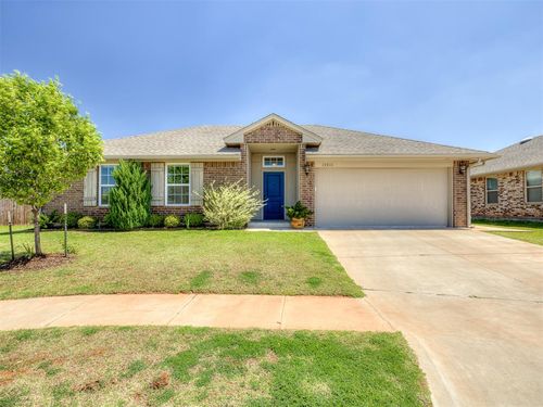 19816 Barrister Circle, Edmond, OK, 73012 | Card Image