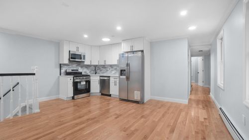 21810 133rd Ave, Springfield Gardens, NY, 11413-1610 | Card Image