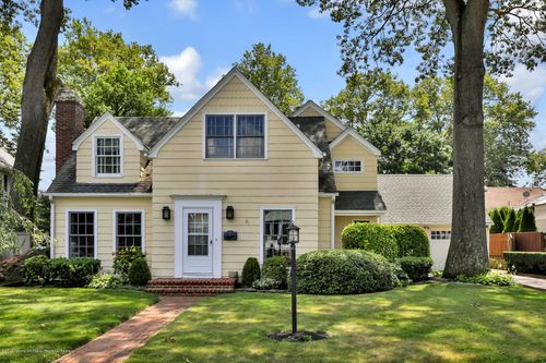 20 Rosalie Ave, Rumson, NJ, 07760-1759 | Card Image