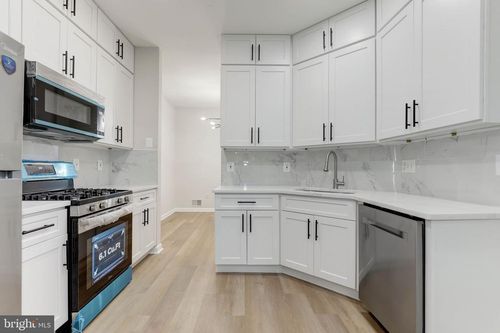 18087 Royal Bonnet Cir, GAITHERSBURG, MD, 20886-0443 | Card Image