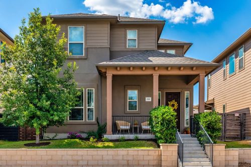 1518 Frontier Valley Dr, Austin, TX, 78741-5301 | Card Image