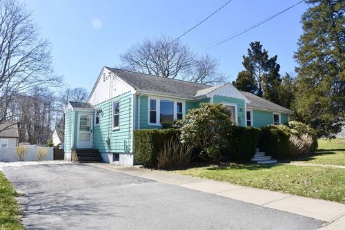 93 Howland Road, Fairhaven, MA, 02719 | Card Image