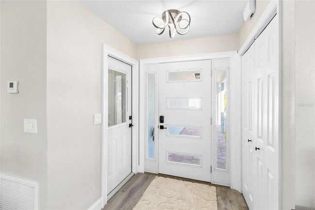 Entry | Image 7