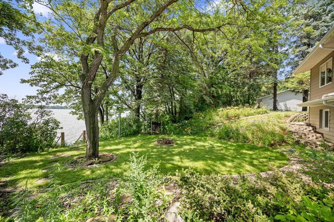 lakeside | Image 47