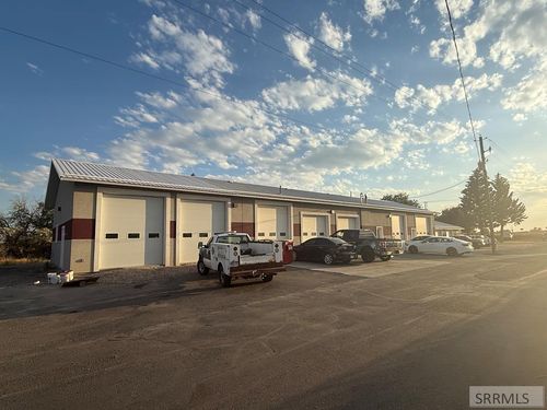 591 E. E Iona Rd, Idaho Falls, ID, 83401-4888 | Card Image