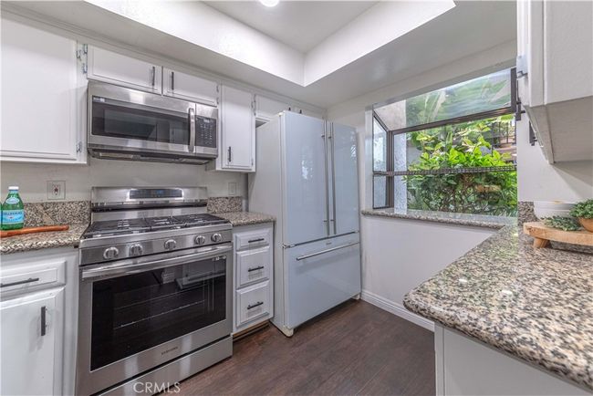 340 Maui Dr, Townhouse with 1 bedrooms, 1 bathrooms and 1 parking in Placentia CA | Image 8