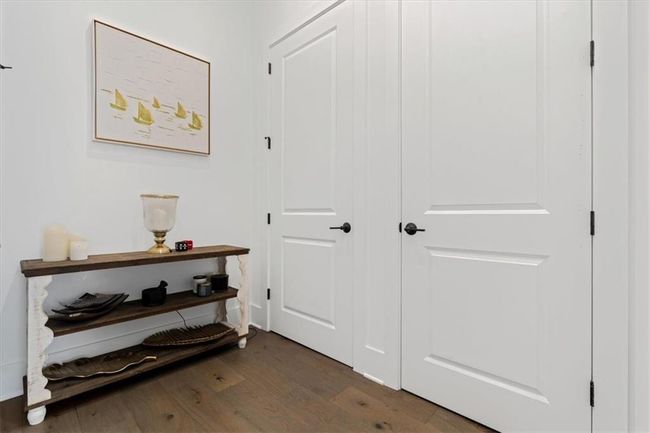 6640 Avis Walk, Townhouse with 3 bedrooms, 3 bathrooms and null parking in Alpharetta GA | Image 24