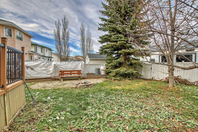62 Kingston Drive, Home with 4 bedrooms, 3 bathrooms and 2 parking in Red Deer AB | Image 46