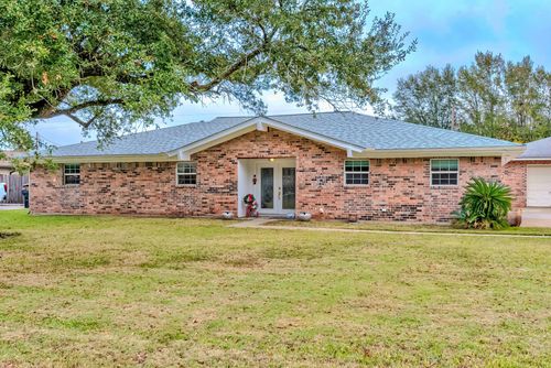 186 Poinsettia St, Bridge City, TX, 77611-2235 | Card Image