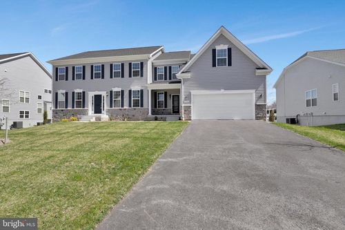 9206 Rama Ct, CLINTON, MD, 20735-3604 | Card Image