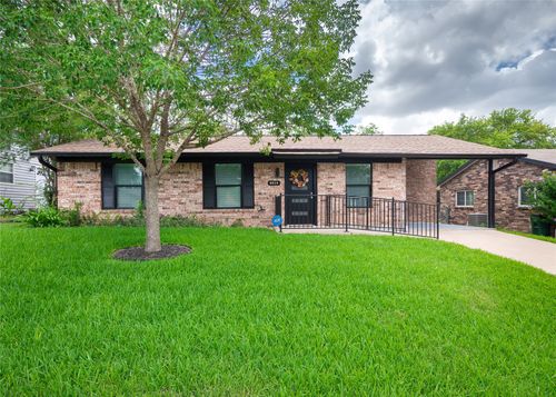 6010 Waycross Dr, Austin, TX, 78745-4060 | Card Image