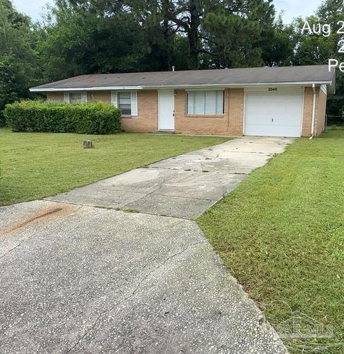 2048 Tomlinson Rd, Pensacola, FL, 32526-6540 | Card Image