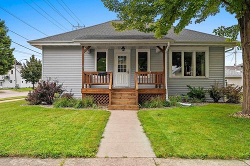 147 N John Street, KIMBERLY, WI, 54136 | Card Image