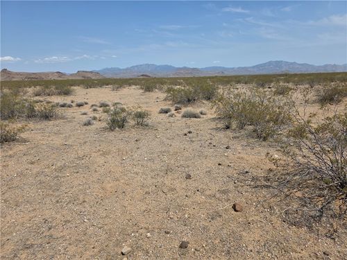 unit-one-3660 S Montezuma Trl, Golden Valley, AZ, 86413-8192 | Card Image