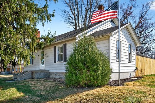 8314 Chambersburg Rd, Dayton, OH, 45424-3940 | Card Image