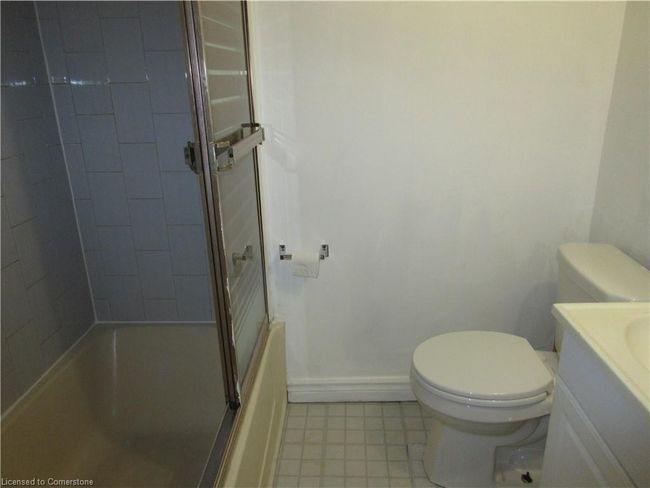 205 Kenilworth Ave N, House other with 5 bedrooms, 2 bathrooms and null parking in Hamilton ON | Image 31