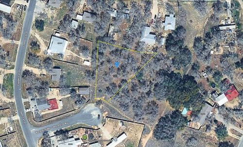 4610 Waterbird Way, Elmendorf, TX, 78112-4405 | Card Image