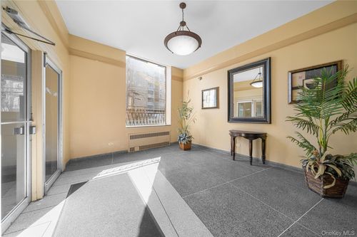 apt-6b-142-35 84th Dr, Briarwood, NY, 11435-2211 | Card Image