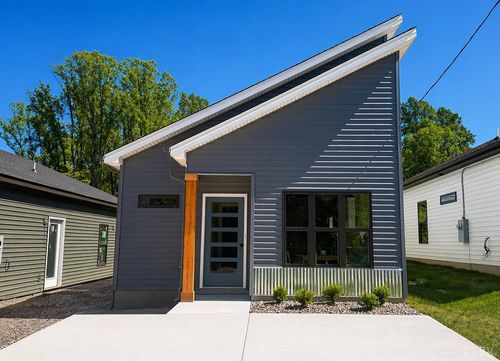 2721 Rainbow Circle, Lynchburg, VA, 24501 | Card Image