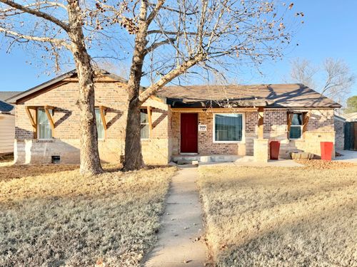 209 E 15th St, Littlefield, TX, 79339-5003 | Card Image