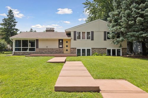 6720 Limerick Ln, Edina, MN, 55439-1328 | Card Image