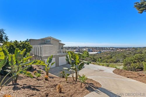 700 Selma Pl, San Diego, CA, 92114-1710 | Card Image