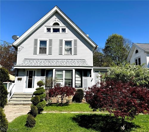 179 S Eagle St, Geneva, OH, 44041-1513 | Card Image