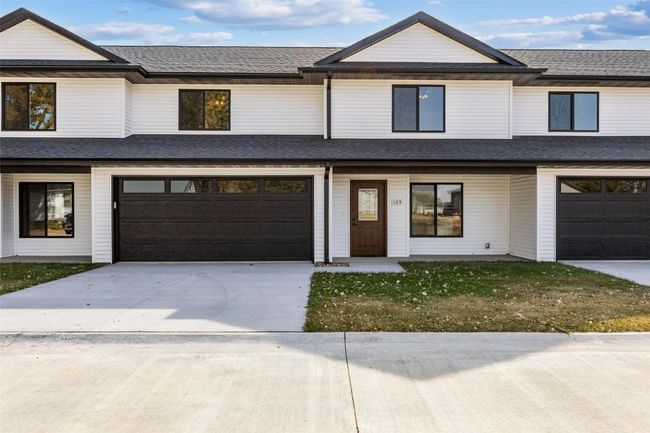 101 Alliance Dr, Condo with 3 bedrooms, 3 bathrooms and null parking in Tipton IA | Image 4