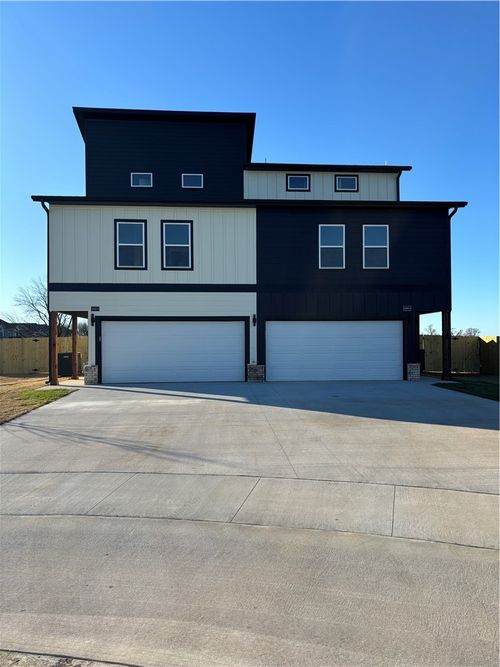1303 Sw Poigai Way, Bentonville, AR, 72713-4146 | Card Image