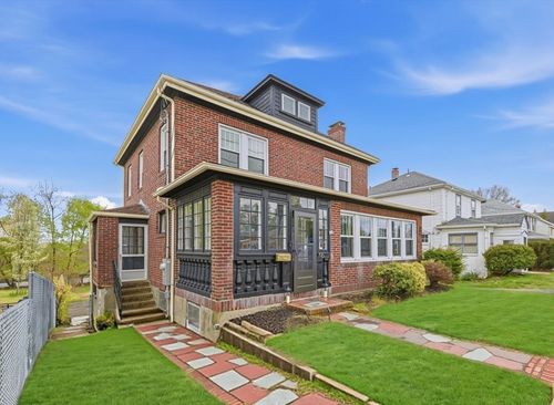 195 Sea St, Quincy, MA, 02169-2572 | Card Image