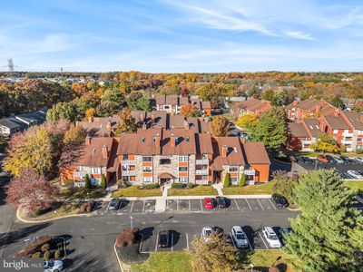 2111 Greenwood Court, Condo with 1 bedrooms, 1 bathrooms and null parking in MOUNT LAUREL NJ | Image 2