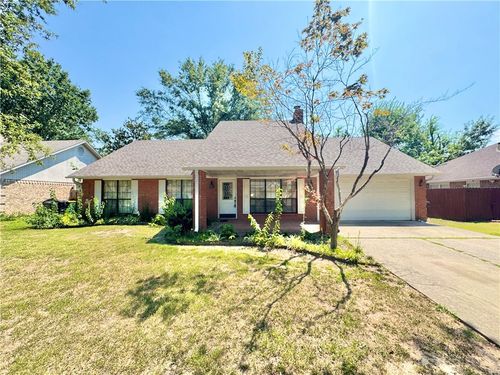 3500 W Hemlock St, Rogers, AR, 72756-9193 | Card Image