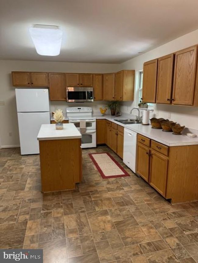 4195 Old Toad Rd, House other with 4 bedrooms, 4 bathrooms and null parking in BEALETON VA | Image 11