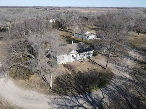 2314 & 2338 E Old Hwy 40, New Cambria, KS, 67470 | Card Image