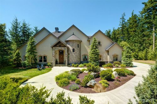 67 Gilbertson Rd, Camano Island, WA, 98282-6668 | Card Image